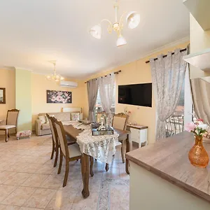 Aigli Elegant Sea View In Argostoli (Kefalonia)